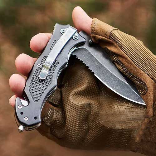 Folding Knives